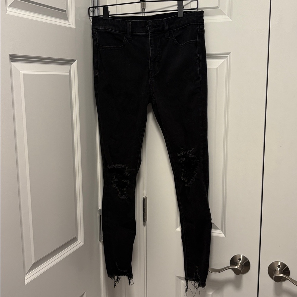 American Eagle Outfitters black distressed jeans